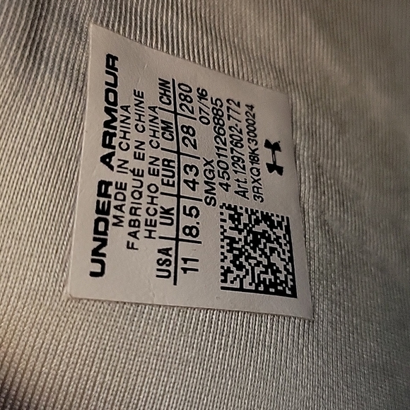 UNDER ARMOUR Capeside Crew Mid 11 - Picture 8 of 9